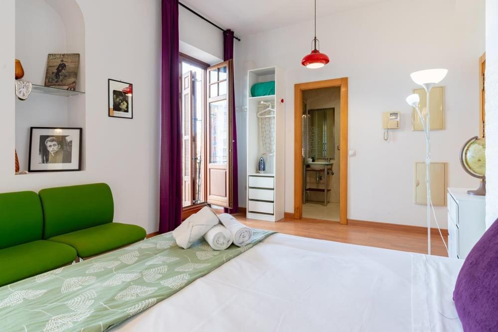 Apartamento Ole Málaga Exterior foto