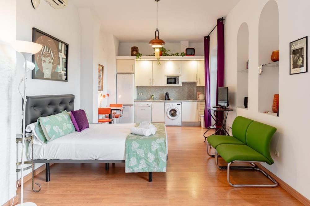 Apartamento Ole Málaga Exterior foto